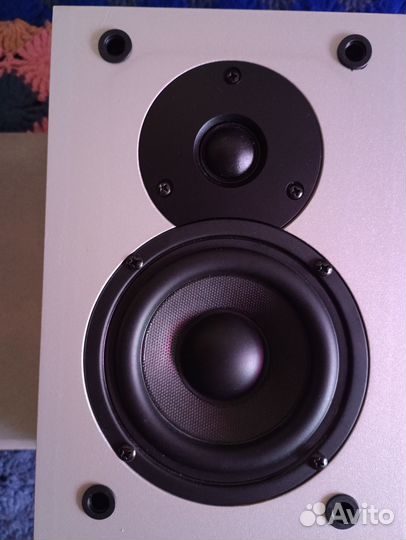 Колонки 2.0 дерево 2 х 20 Вт sven SPS-700