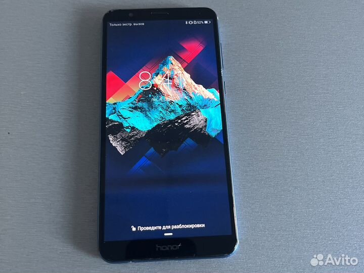 Телефон Honor 7x 4/64