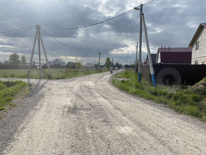 Дом 30 м² на участке 8 сот.