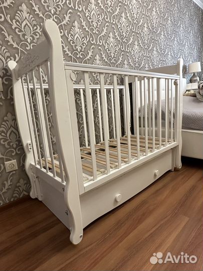 Детская кровать гандылян енисей с маятником