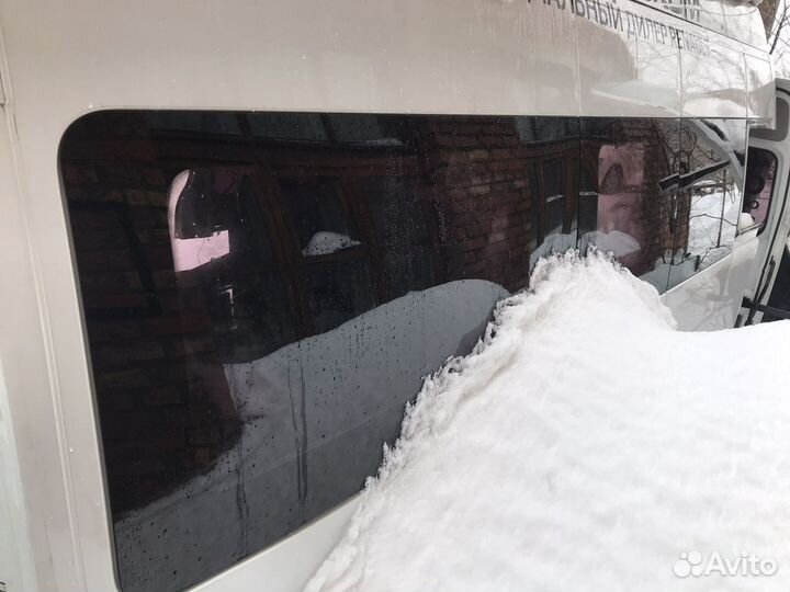 Стёкла боковые рено Master 3