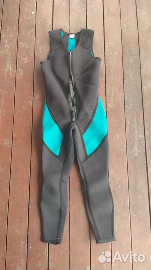 Гидрокостюм