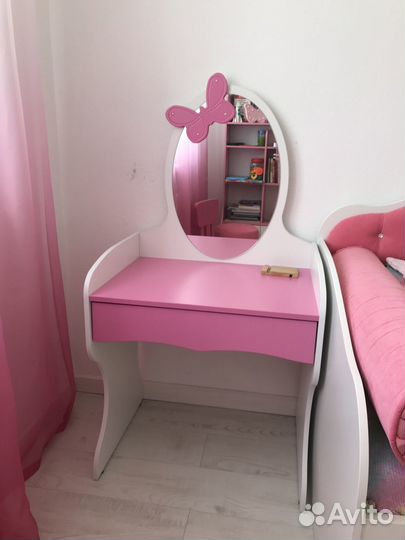 Продам мебель в детскую комнату