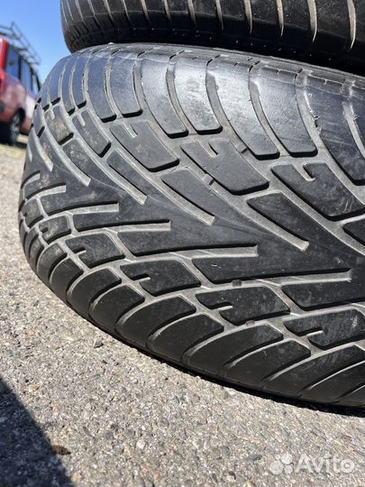 Goodyear Wrangler F1 275/40 R20