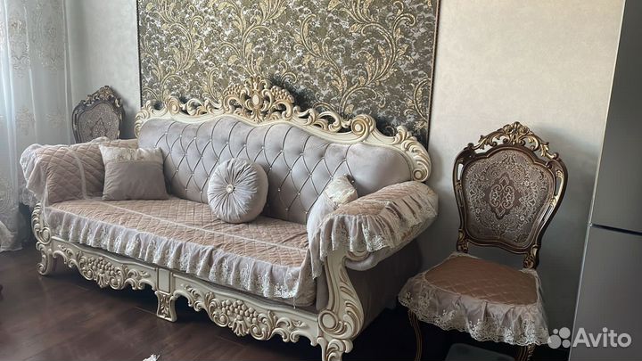Диван в стиле Барокко