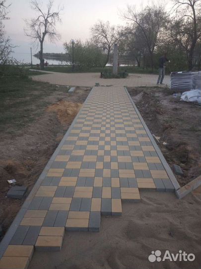 Требуется Разнорабочий оплата раз в неделю