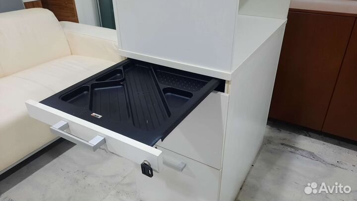 Тумбы для хранения, документов, инструментальные