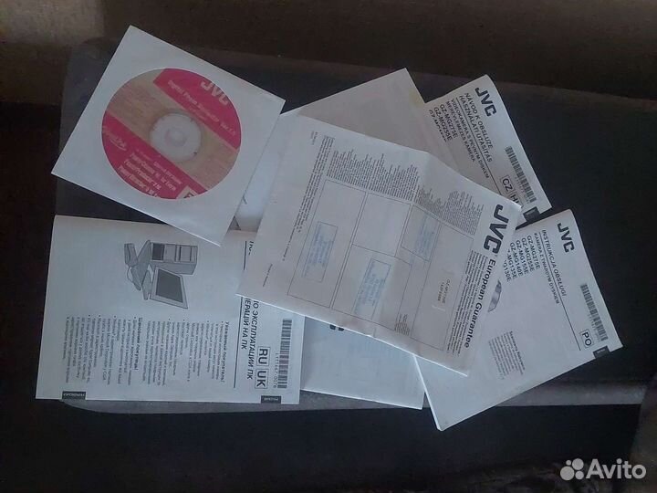 Видеокамера JVC