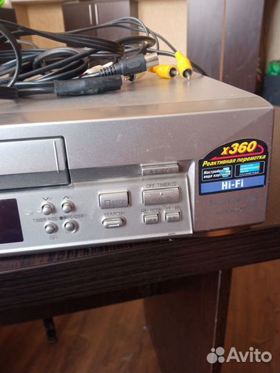 Видеомагнитофон panasonic nv fj 600