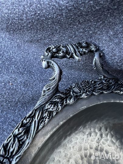 Ваза, блюдо из олова