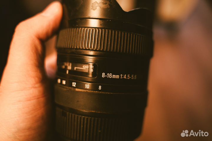 Объектив Sigma AF 8-16mm f/4.5-5.6 DC HSM Canon EF