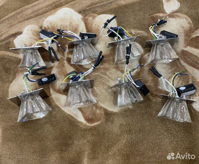 Споты потолочные