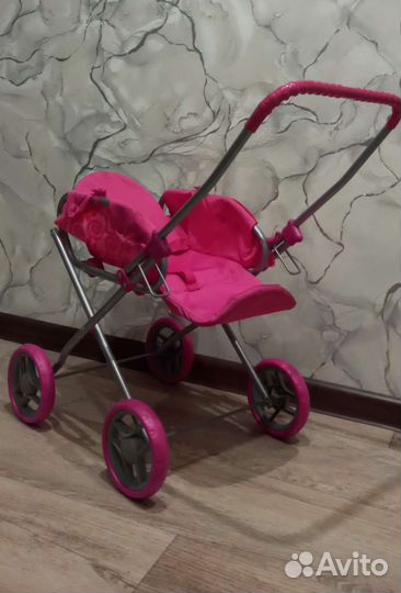Коляска для кукол