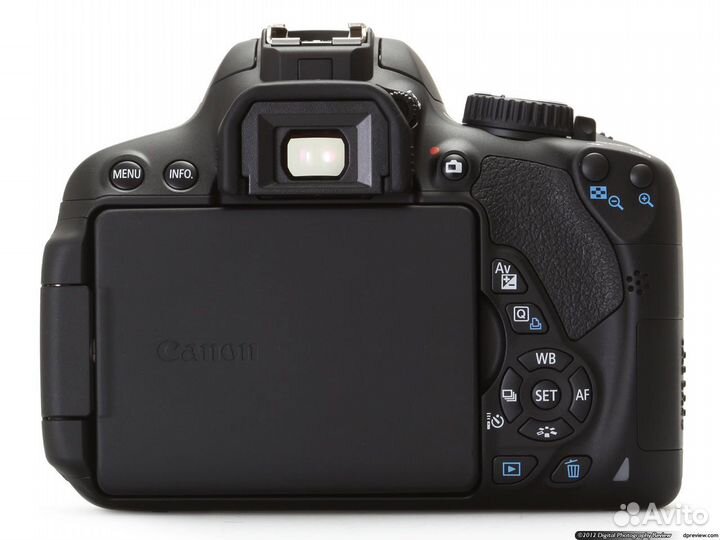 Canon EOS 650D KIT 18-55mm IS II