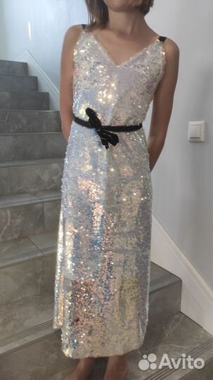 Вечернее платье для девочки (140-150см)