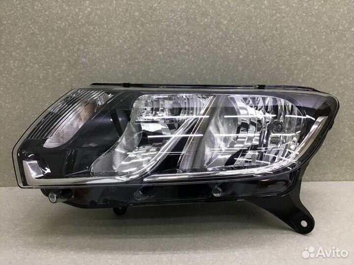 Фара левая LADA Largus (R90) 2012-2022 8450095267