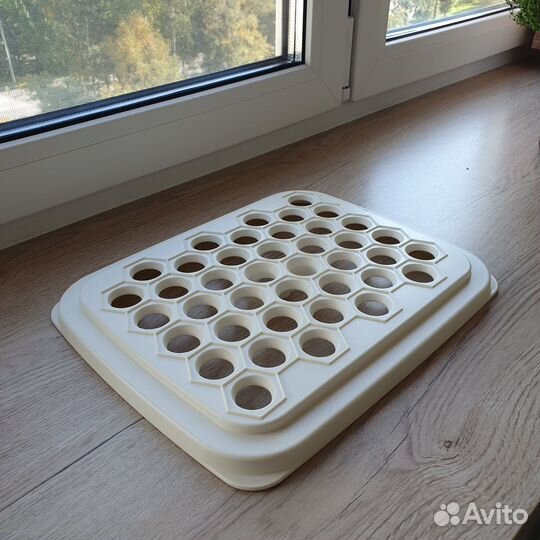 Пельменница Tupperware с ложечкой