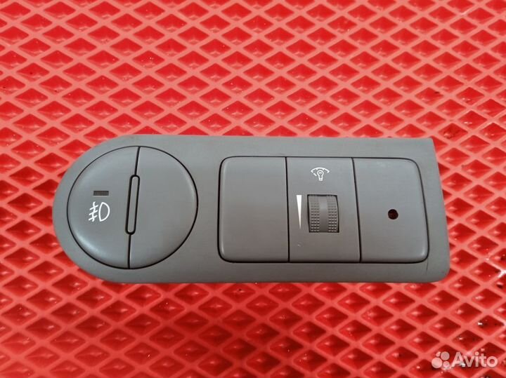 Блок кнопок Hyundai Grand Starex Н1