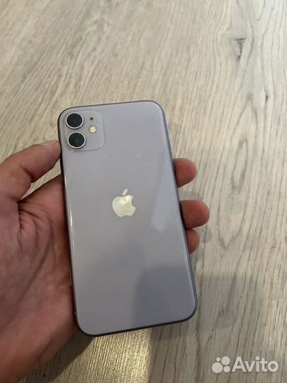 iPhone 11, 64 ГБ