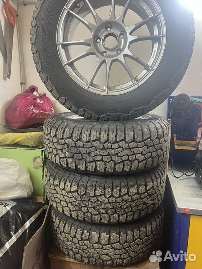 Nokian Tyres Outpost AT 235/65 R17 108H