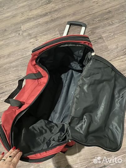 Сумка дорожная на колесах