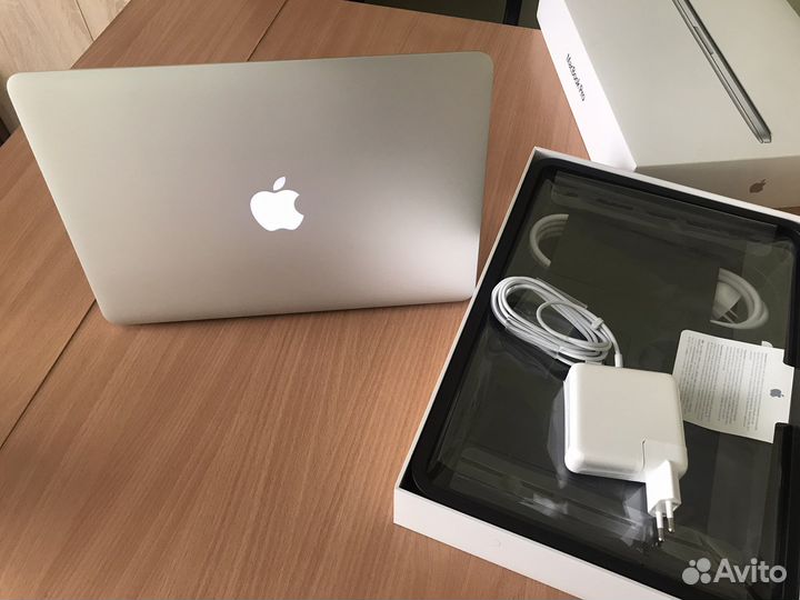 Apple MacBook Pro