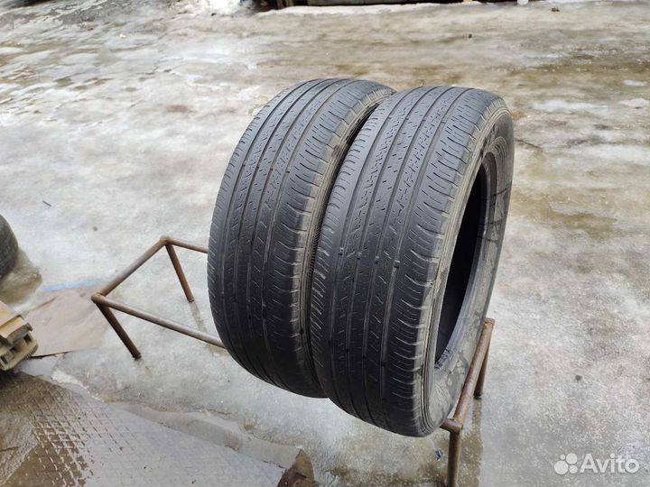 Dunlop Grandtrek ST30 225/65 R17