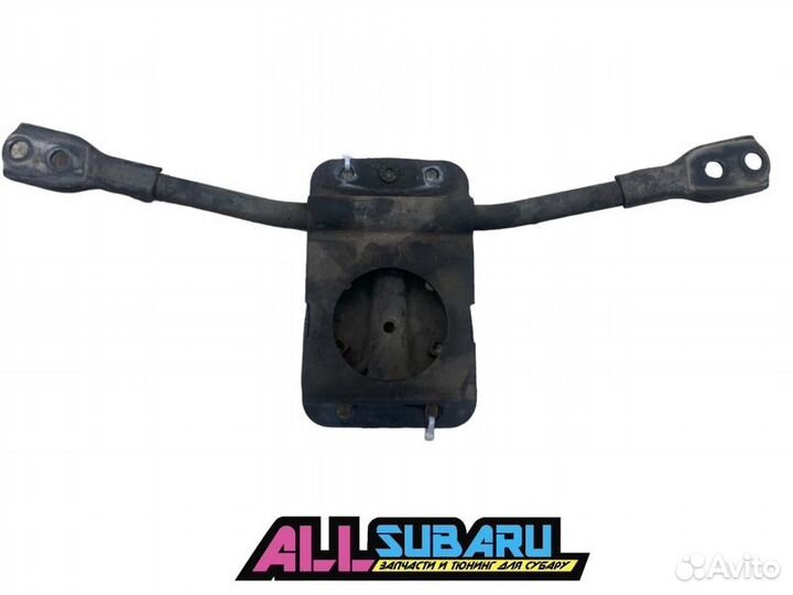 Распорка балки, подрамника Subaru Impreza Wrx Sti