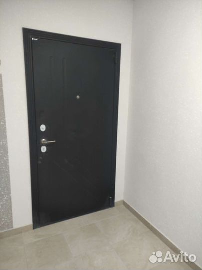 Дверь входная железная бу