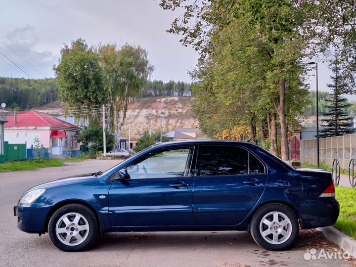 Mitsubishi Lancer 1.6 МТ, 2003, 230 000 км