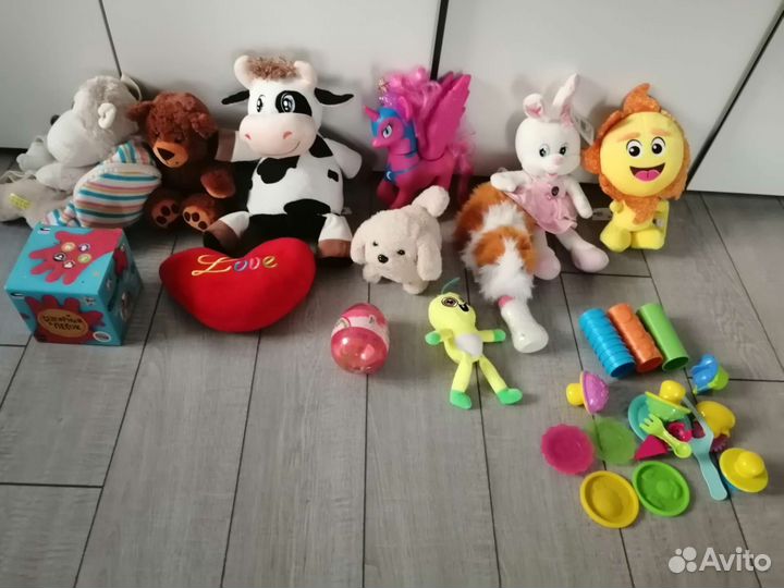 Игрушки пакетом, новые и б/у