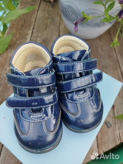 Ботинки для девочки