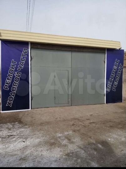 Гараж, > 30 м²