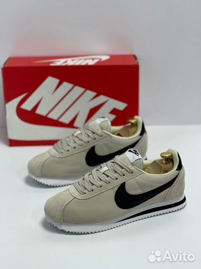 Nike air Max Cortez