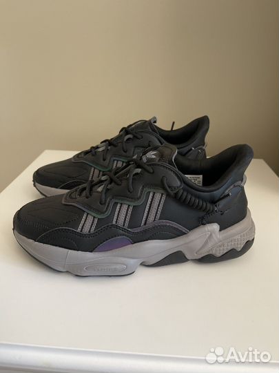 Кроссовки Adidas ozweego женские р38