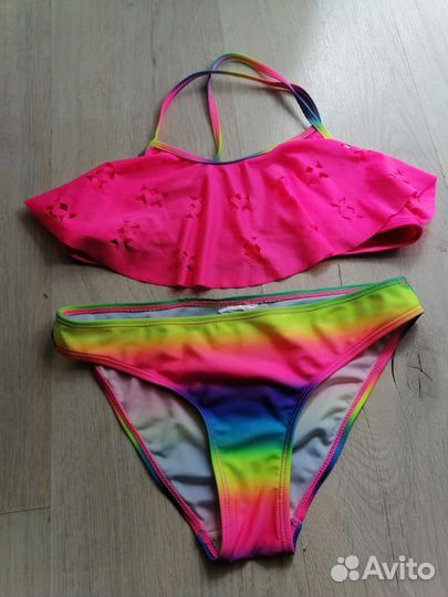 Купальник для девочки 140