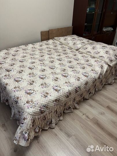 Покрывало стеганое новое