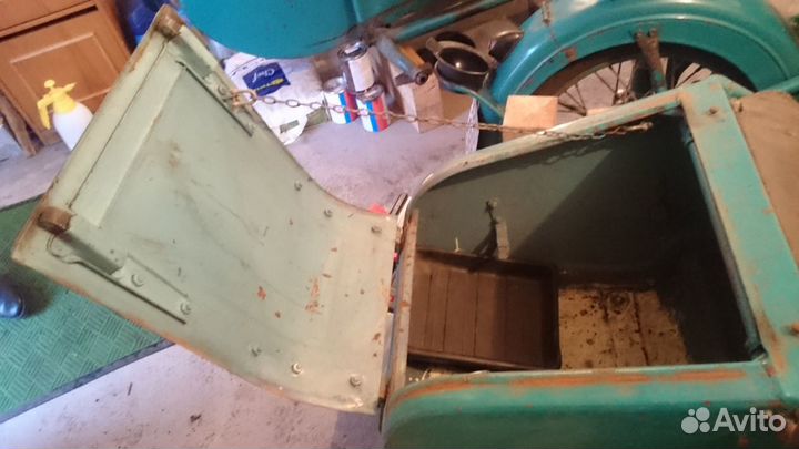 Боковой прицеп мотоцикла М-62 Урал