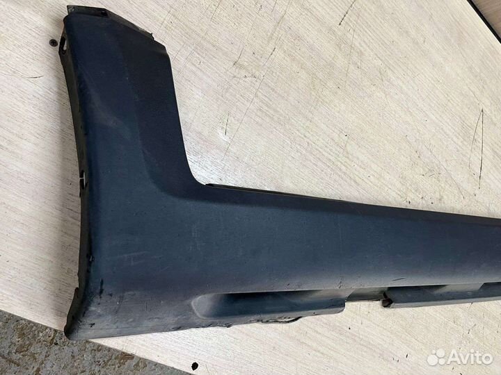 Накладка левого порога volvo xc70