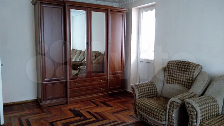 2-к. квартира, 50 м², 5/5 эт.