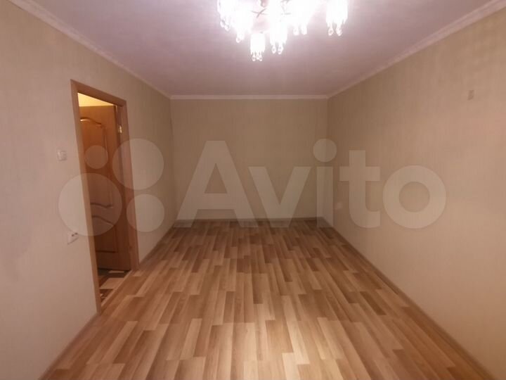 1-к. квартира, 32 м², 1/9 эт.