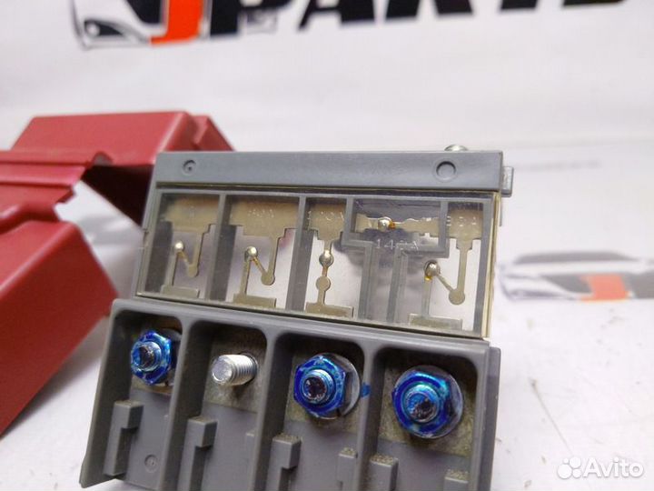 Клемма аккумулятора плюс Mitsubishi Outlander II