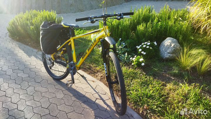 Солнечный горный велосипед