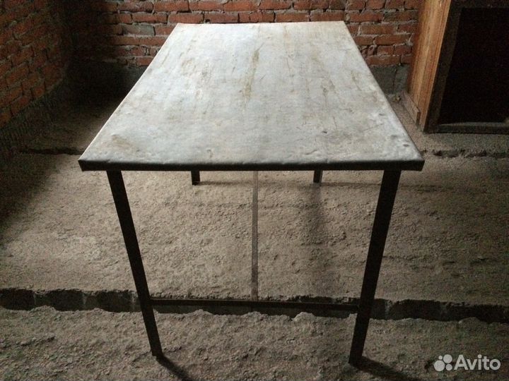 Стол б/у
