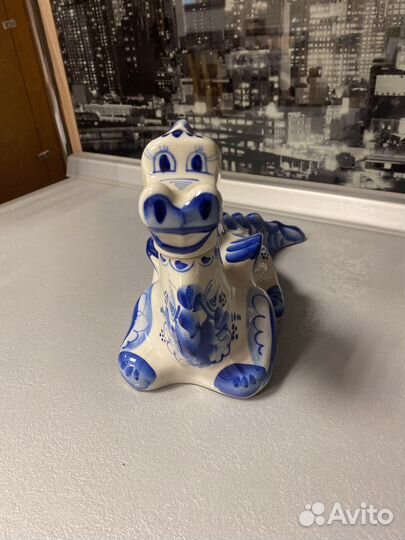 Гжель штоф Дракон ручная работа. Новый