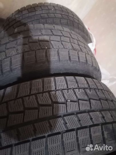 Dunlop Axiom Plus 205/50 R17