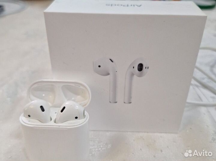 Беспроводные наушники apple airpods 2