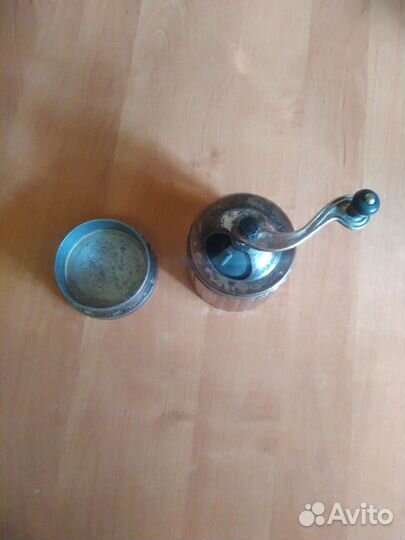 Мельница для кофе ручная СССР