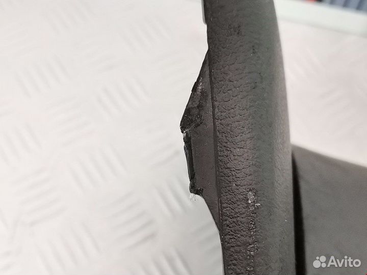 Бардачок (вещевой ящик) для Volkswagen Golf 4