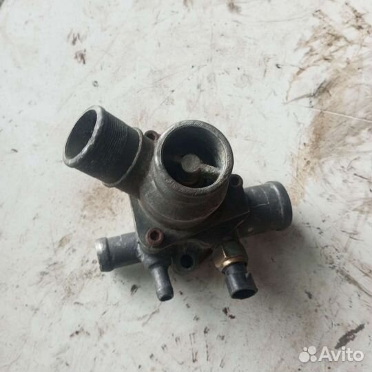 Термостат Ваз Калина 1